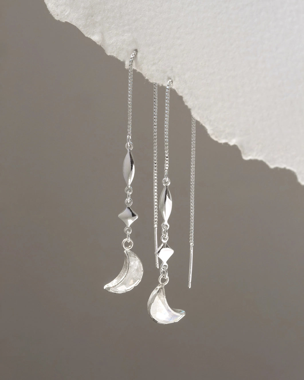 Dolce Luna Threader Earring | Silver & Moonstone