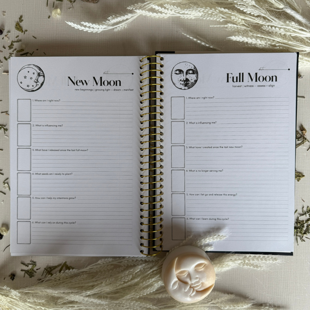 Undated Writual Tarot Journal