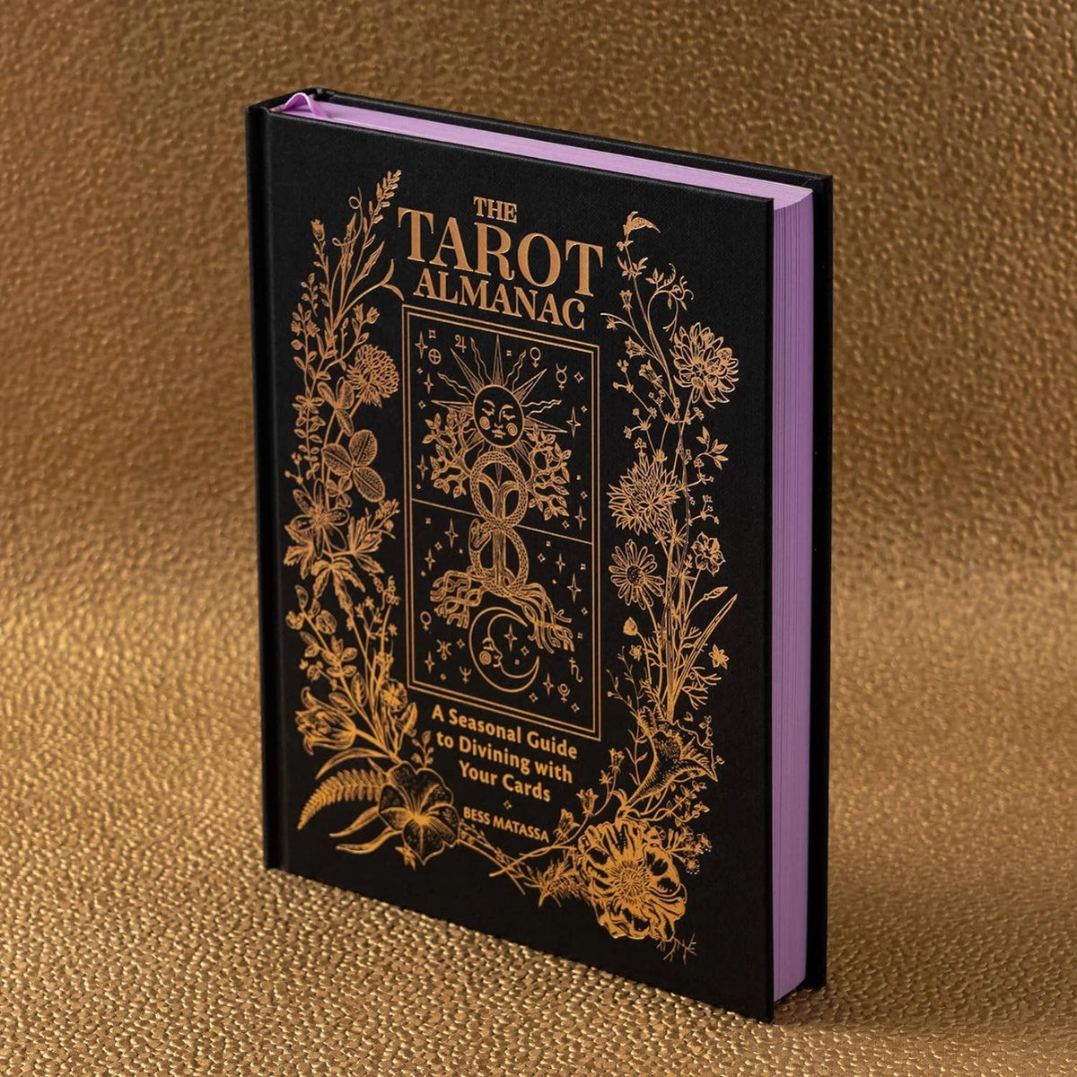 The Tarot Almanac: A Seasonal Guide To Divining