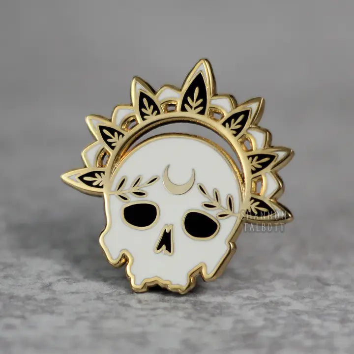 Memento Mori Skull Enamel Pin